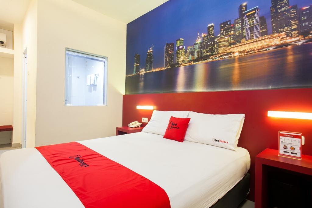 Reddoorz Near Hawaii Water Park Hotel Malang Exterior photo
